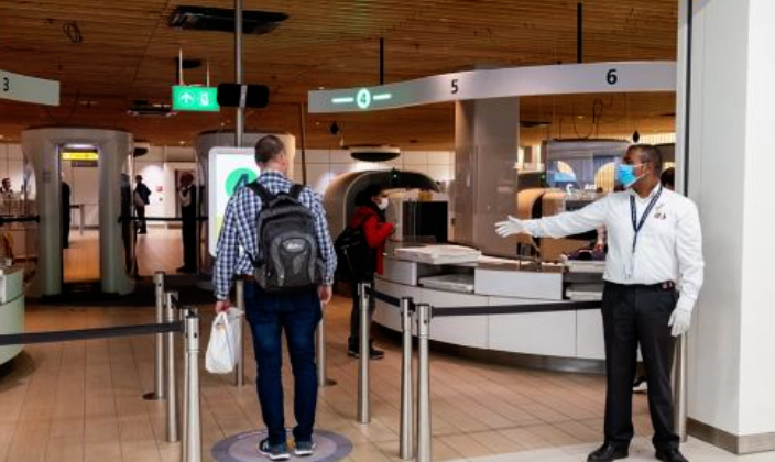 Controle plek op Schiphol